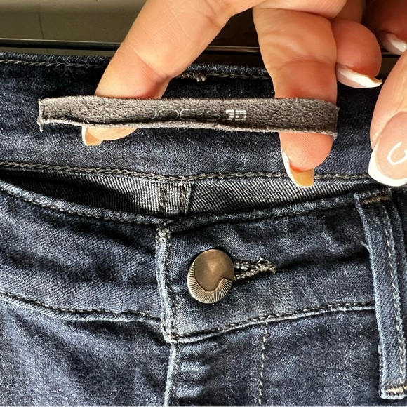 Joe's Jeans The Icon Muse High Waist Slim Flare Taylor Denim Jeans - Picture 5 of 12